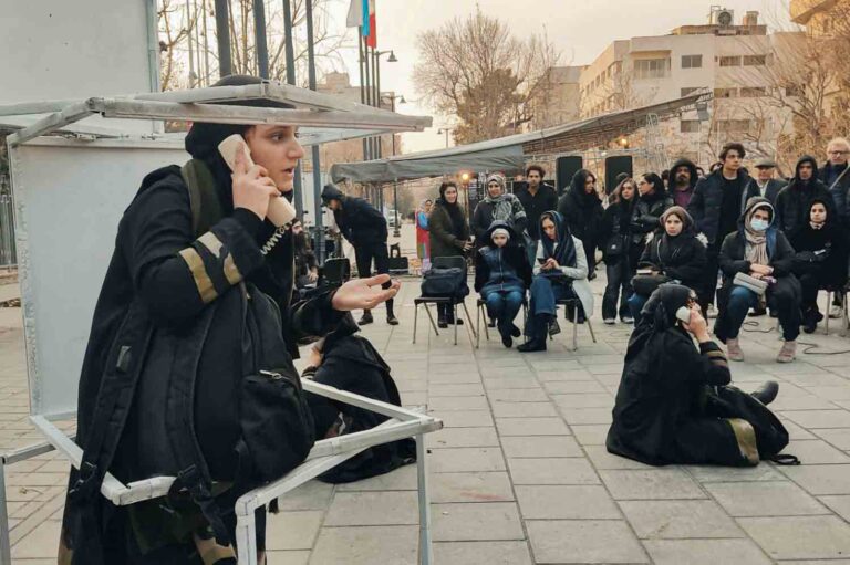 گزارش تصویری| جشنواره تئاتر فجر از نگاه عکاسان نوجوان حوزه هنری